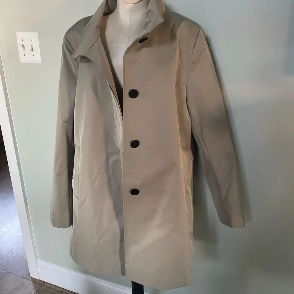 NWT Mycra PAC Raincoat/ shorter trench Sz L